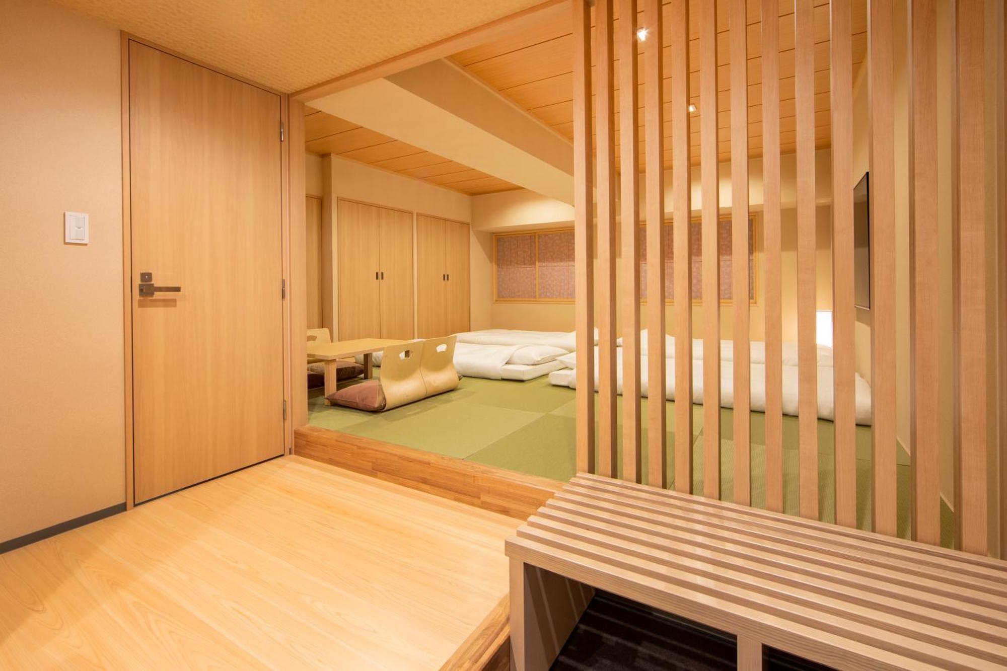 Karaksa Hotel Tokyo Station Екстер'єр фото