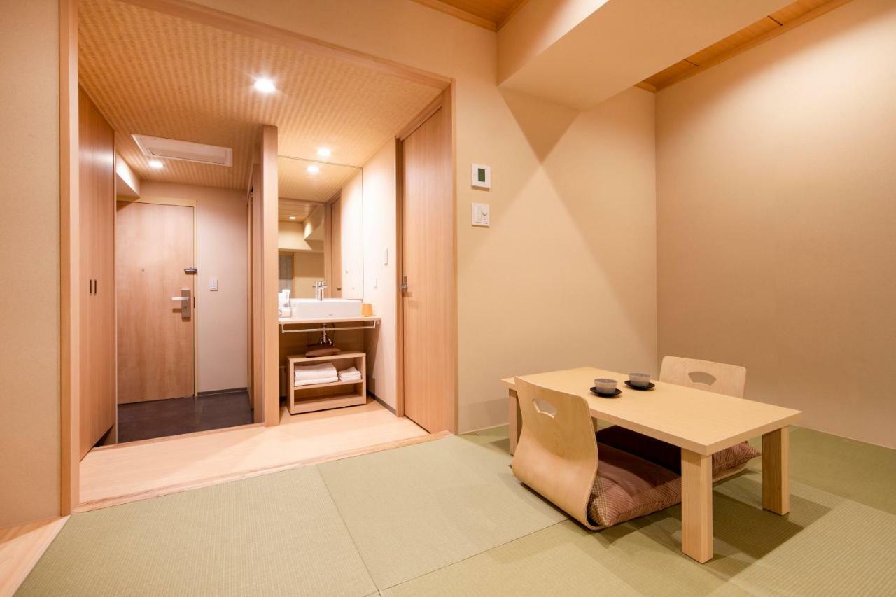 Karaksa Hotel Tokyo Station Екстер'єр фото